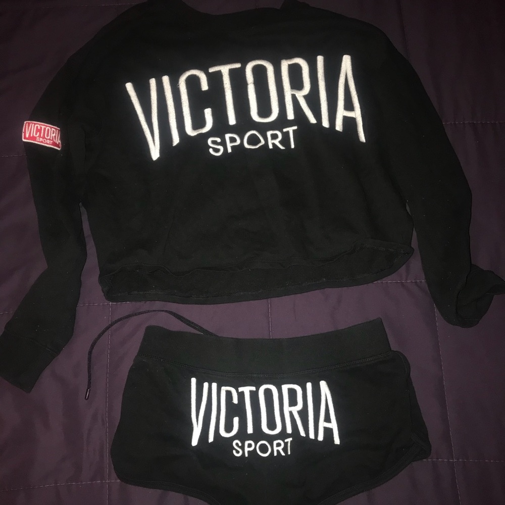 Victoria Secret Sweater And Shorts